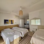 Likya Hotel *